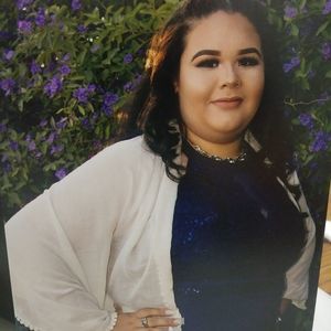 Meet your Posher, Luz